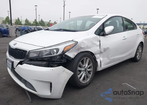 2017 Kia Forte Lx z USA, uszkodzony, nr VIN 3KPFL4A76HE014900